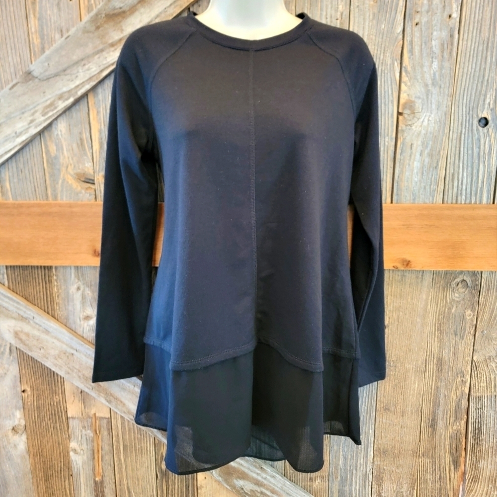 LOGO Lori Goldstein Long Sleeve Contrast Lace Layered Hem Top Black XS EUC
